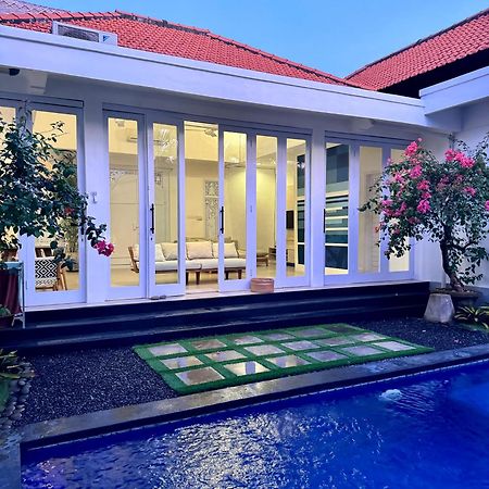 Canggu Central Hostel 외부 사진