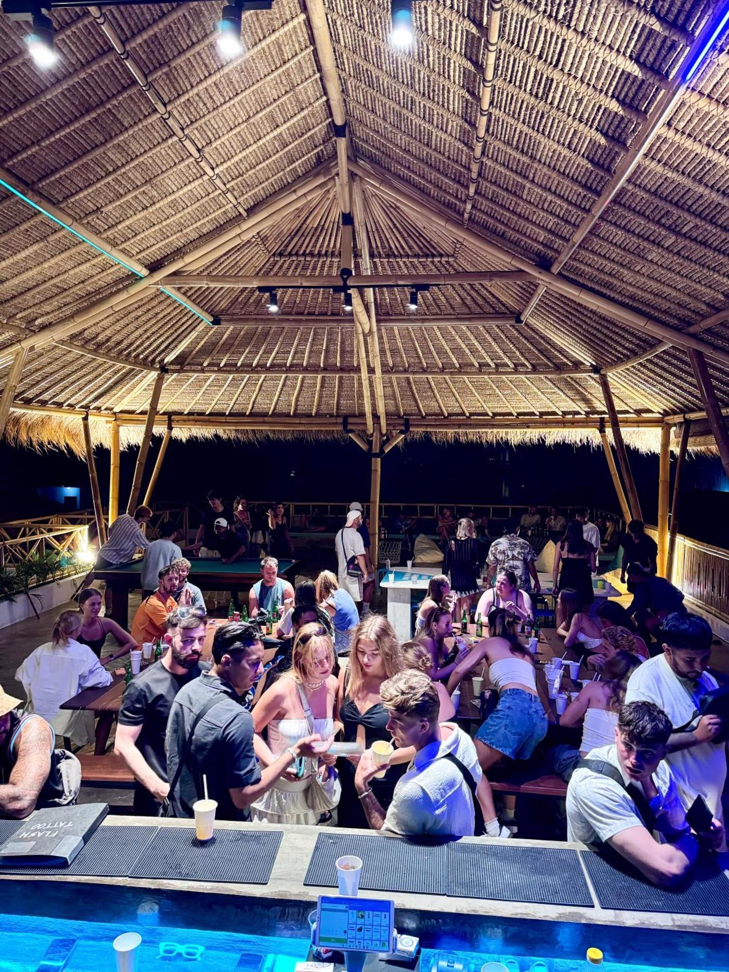 Canggu Central Hostel 외부 사진