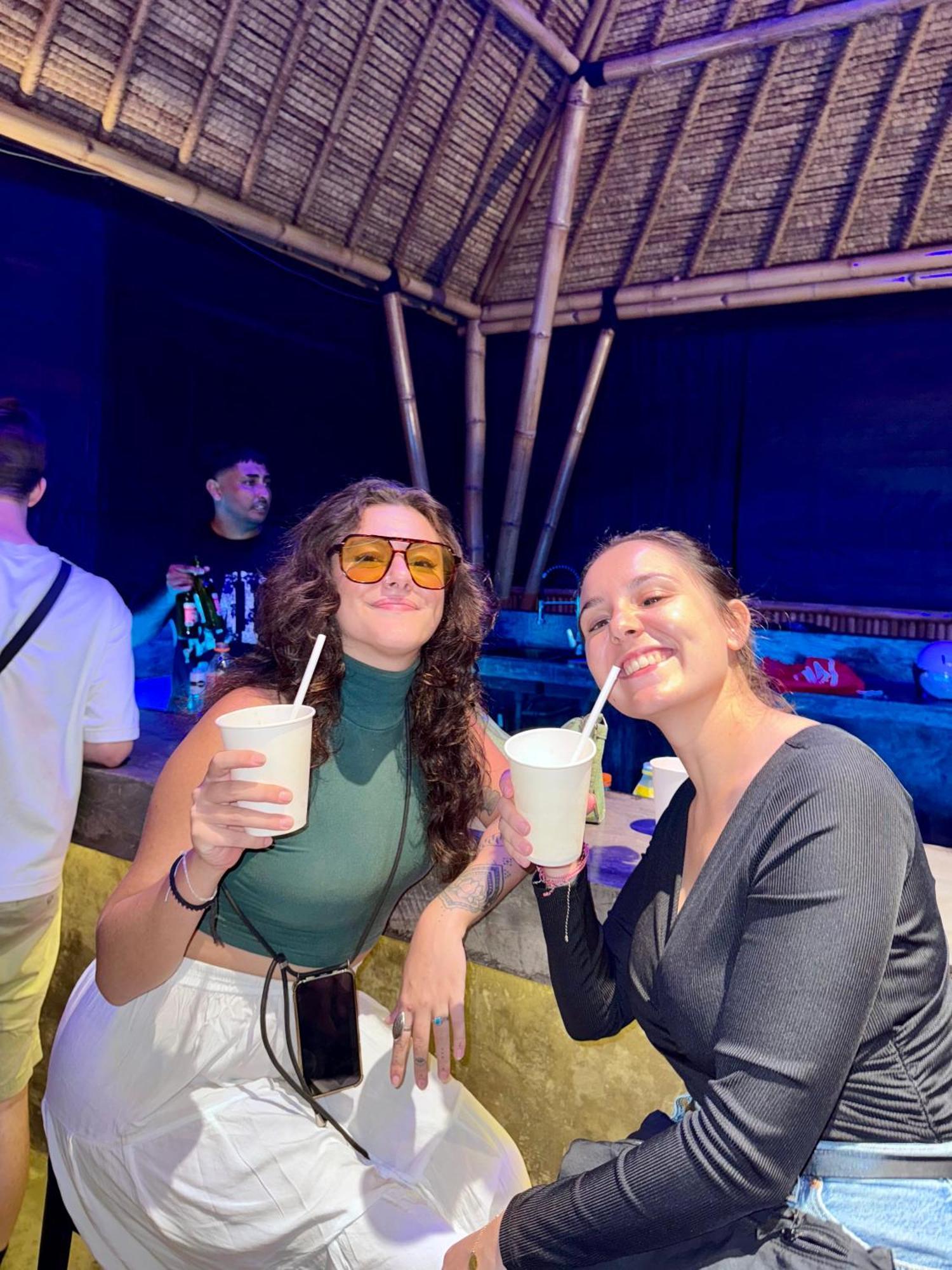 Canggu Central Hostel 외부 사진