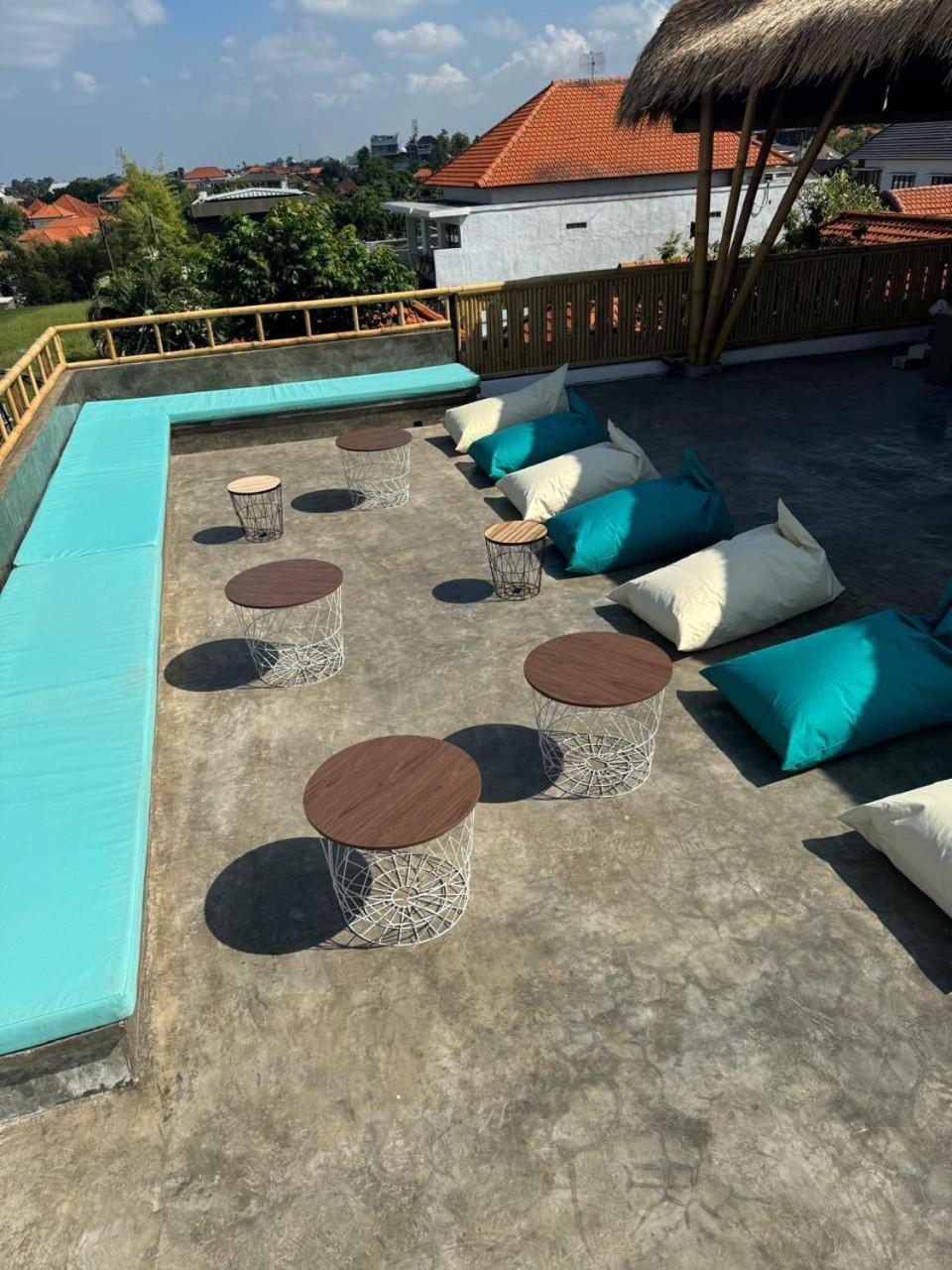 Canggu Central Hostel 외부 사진